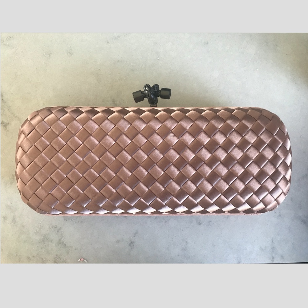Bottega Veneta Woven Satin Nude Pink Clutch - New